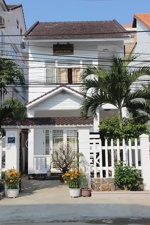 Little House Homestay Hội An Vietnam