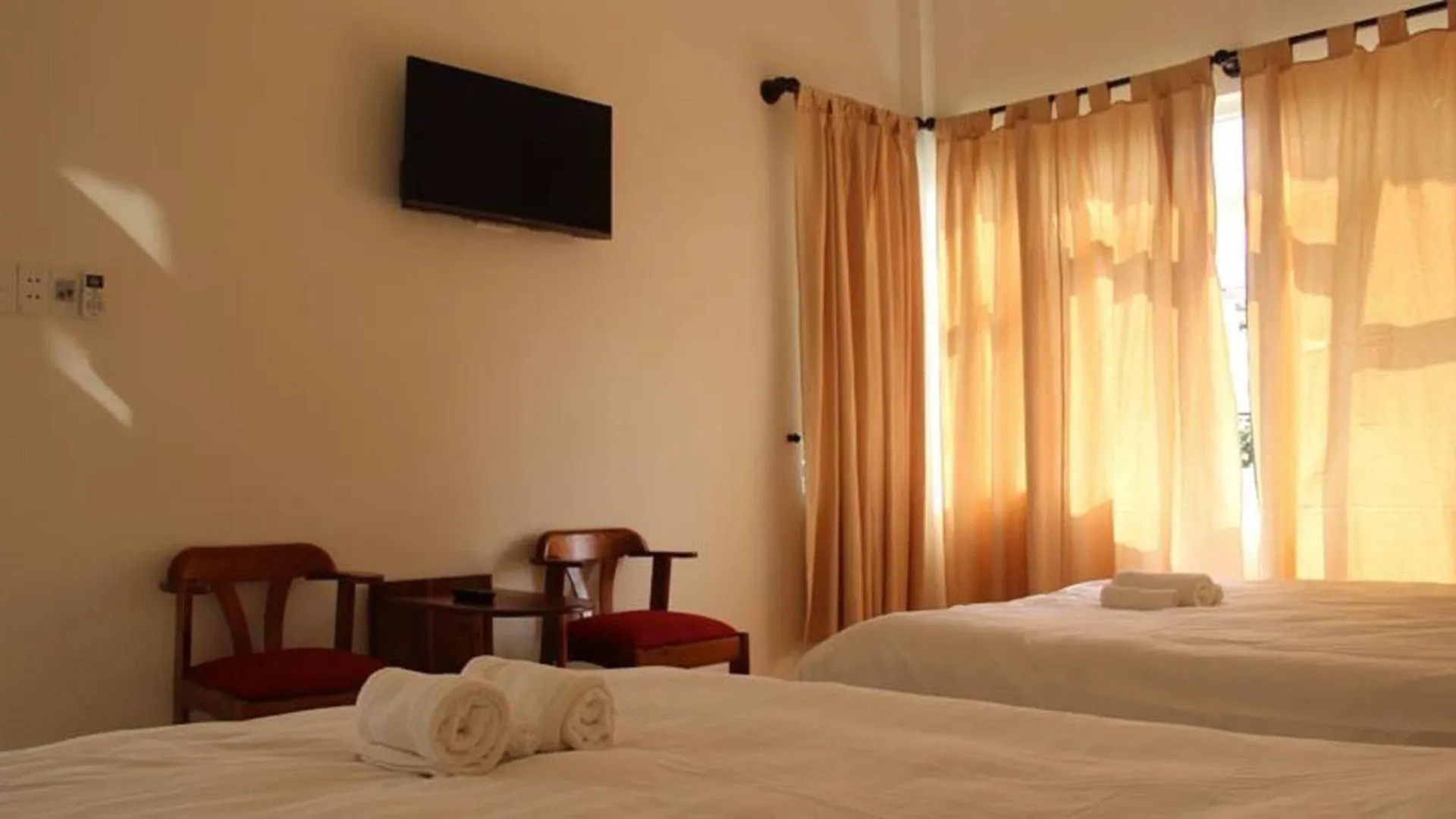 Little House Homestay Hội An Vietnam